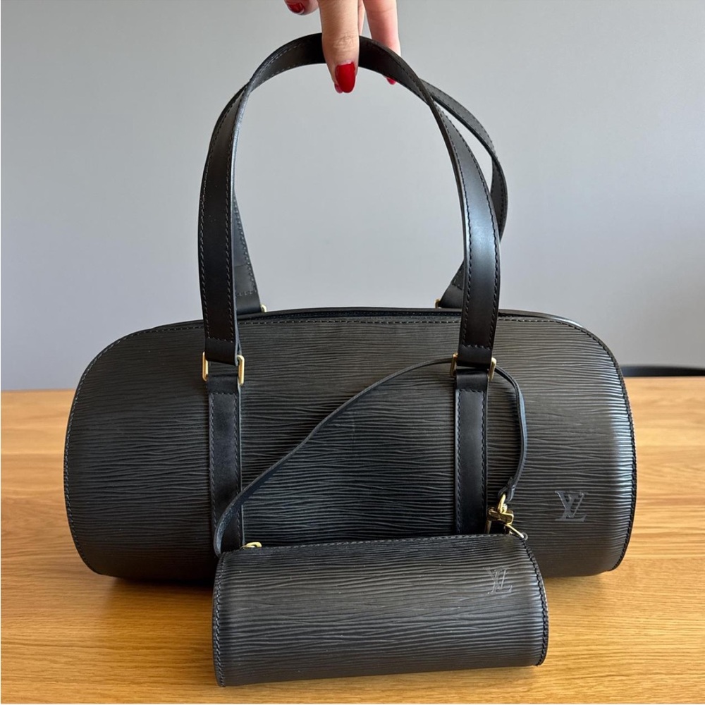 Louis Vuitton Papillon Soufflot Set in Black